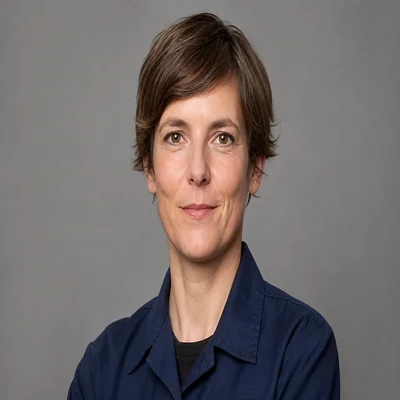 Julia Engel, Kfz-Meisterin und Wartungsplanung, Porträt 400x400